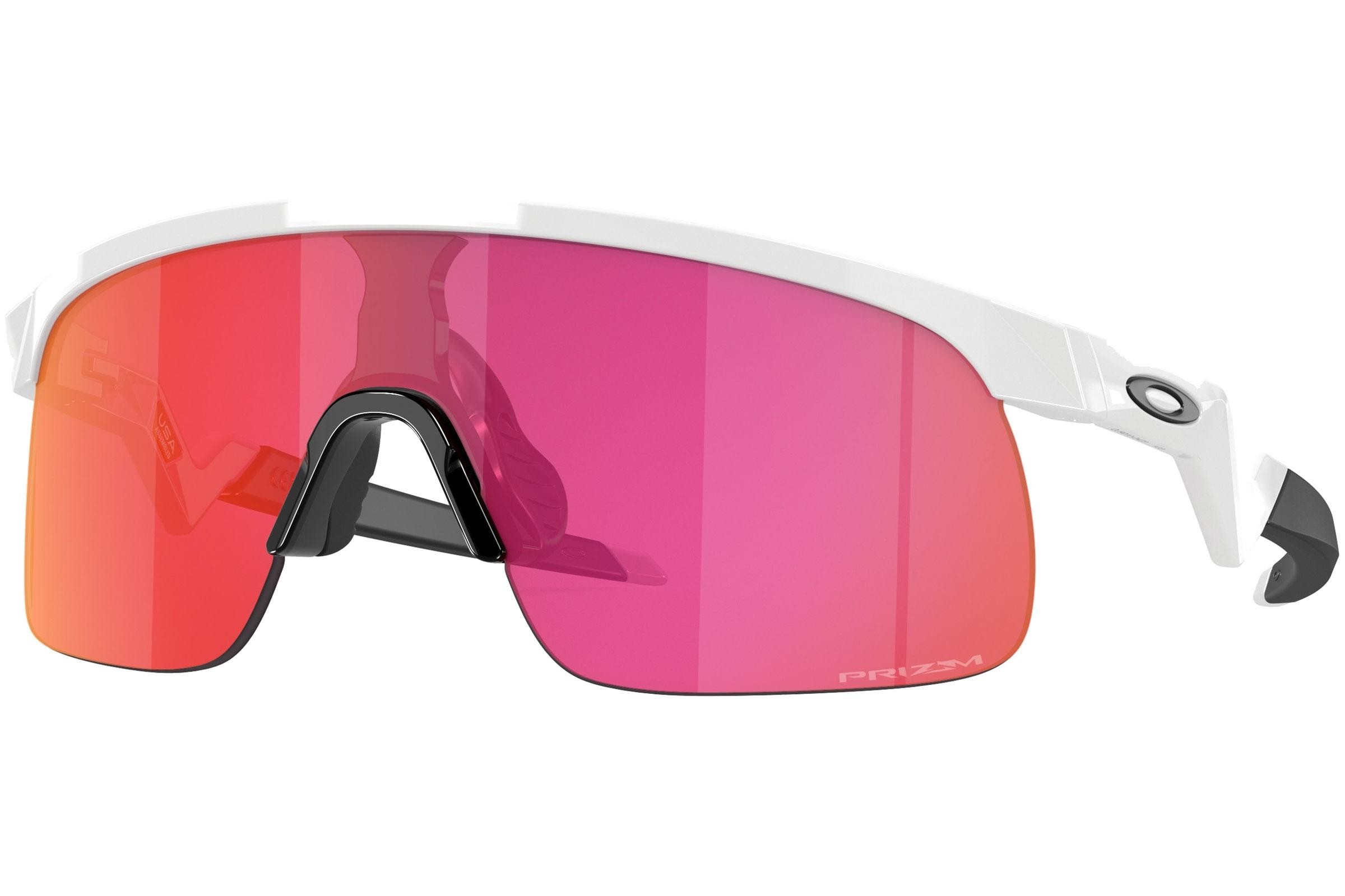 Oakley%20RESISTOR%20(OJ9010-901004)%20|%20Unisex%20Çocuk%20Beyaz%20Güneş%20Gözlüğü